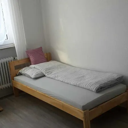 Egyszeru Szallas Stuttgart